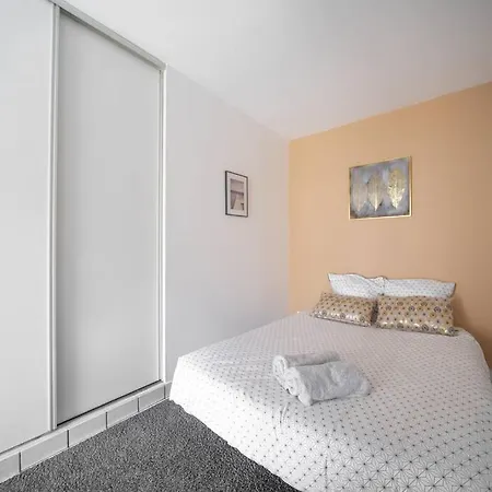 Lägenhet L'amadeo - T2 Centre-ville & Parking Clermont-Ferrand