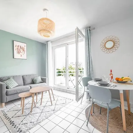 Apartament L'amadeo - T2 Centre-ville & Parking Clermont-Ferrand