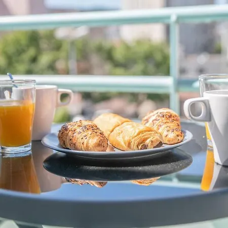 L'amadeo - T2 Centre-ville & Parking Lägenhet *